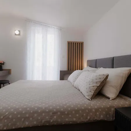 Villa Mare Mar With Pool Zadar